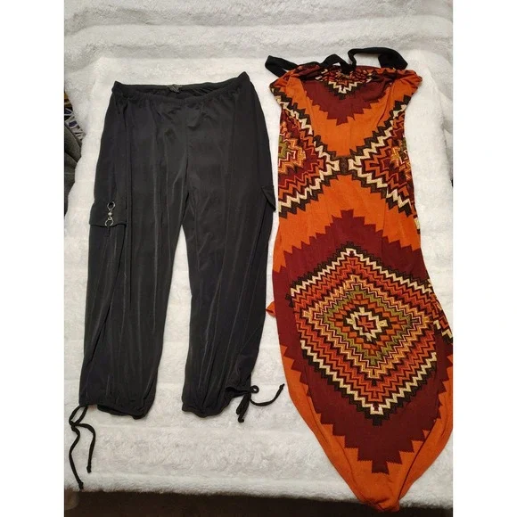Lot Of 2 Women's Sz L Emma & Michelle Tunic + Susan Lawrence Black Leggings - Picture 1 of 5